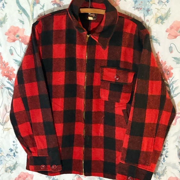 Vintage Woolrich Red and Black Plaid Shirt Jacket - Picture 2 of 11
